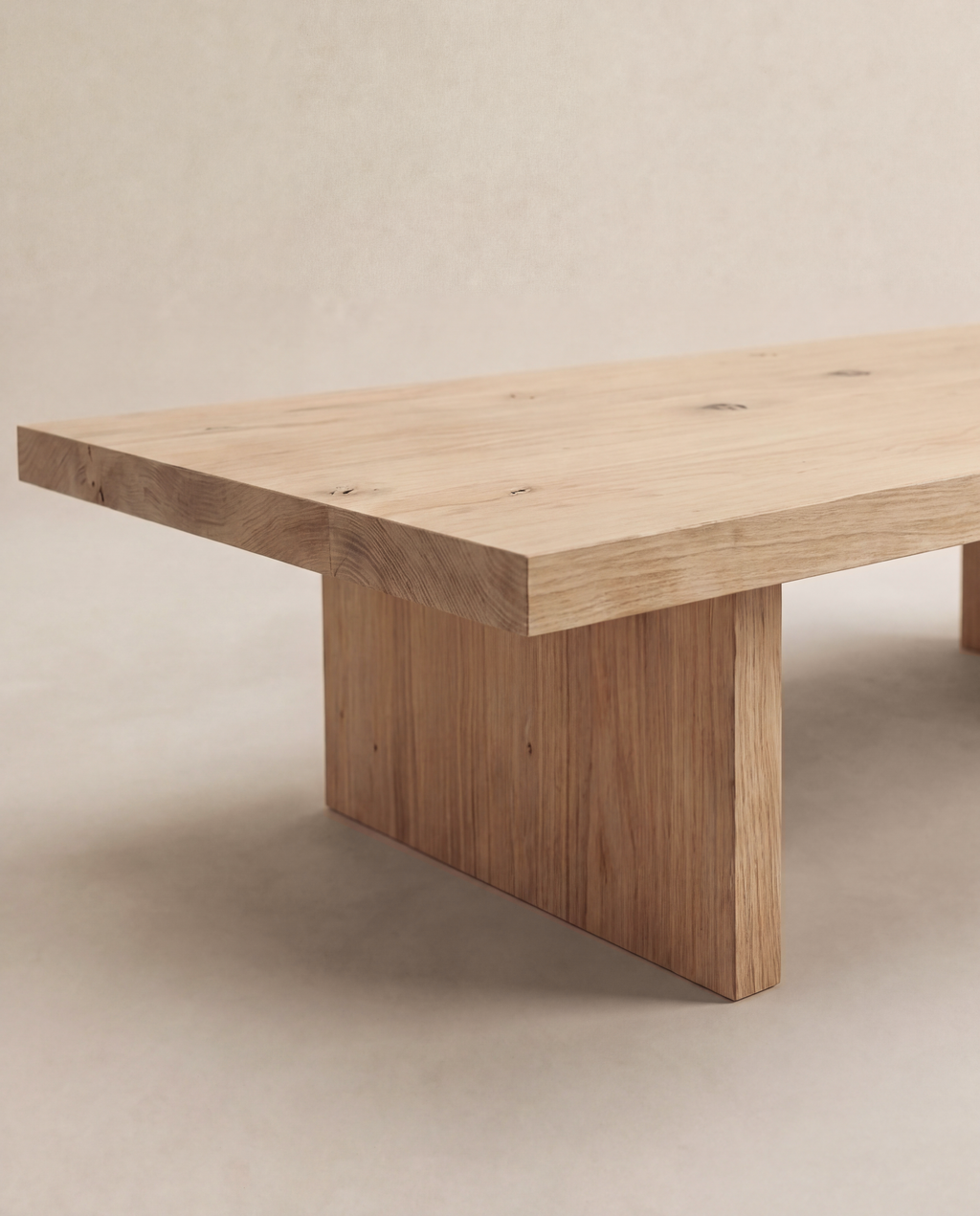 Byron Coffee Table — Lightwood close-up 2