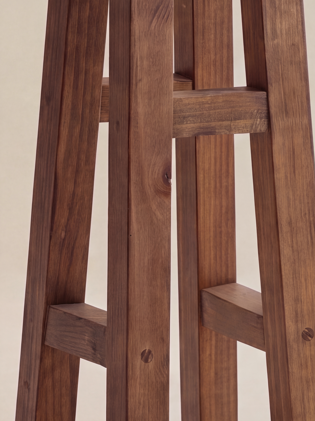 Farmhouse Bar Stool — footrest joinery