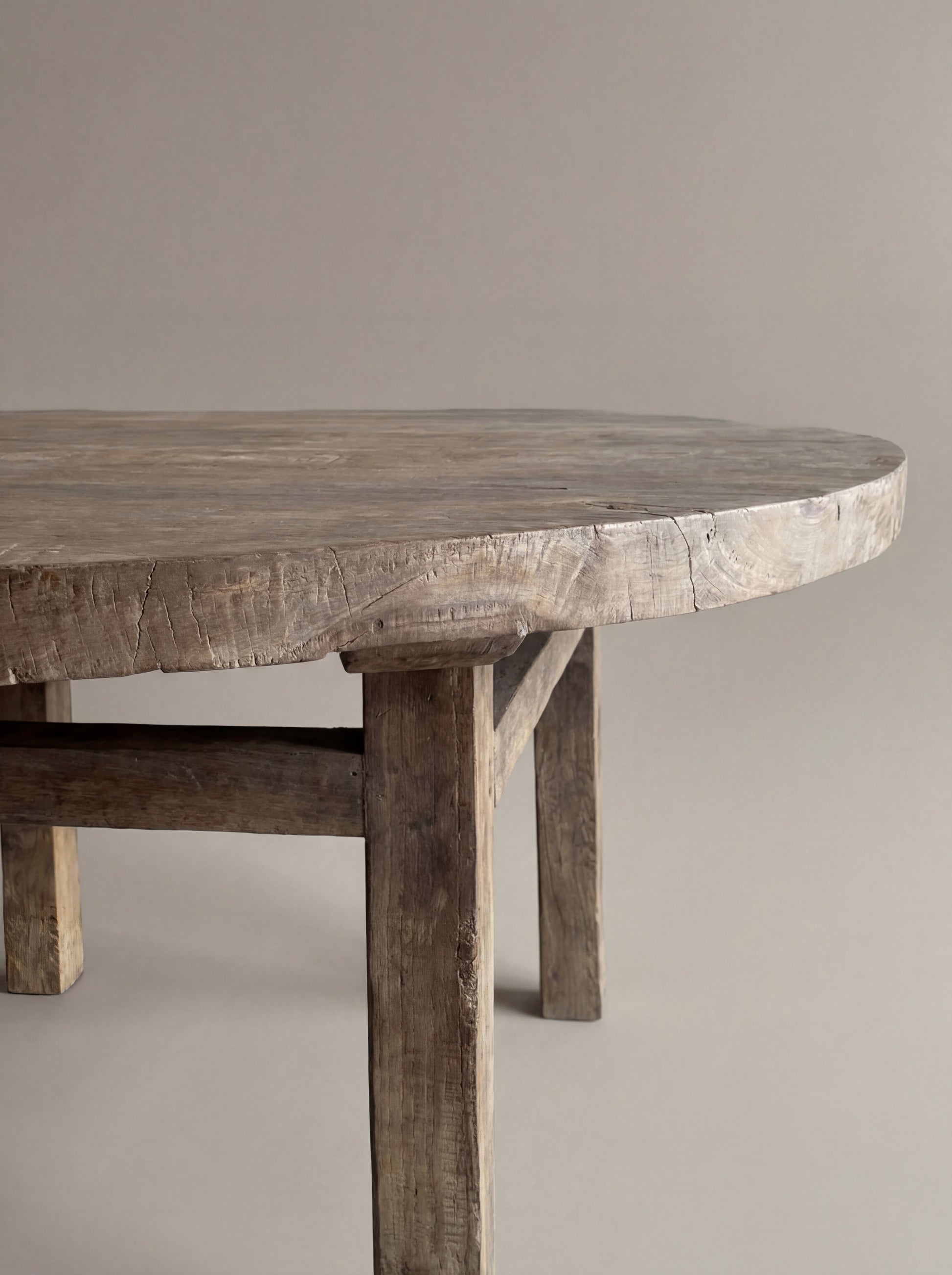 Round Farmhouse Dining Table